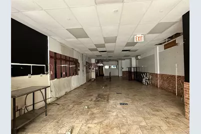 81-08 37th Avenue #1st FL, Jackson Heights, NY 11372 - Photo 3