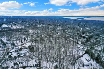 37 Christian Avenue, Setauket, NY 11733 - Photo 9