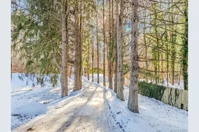 [Address not provided], Brookville, NY 11545 - Photo 9