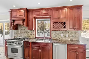 [Address not provided], Brookville, NY 11545 - Photo 23