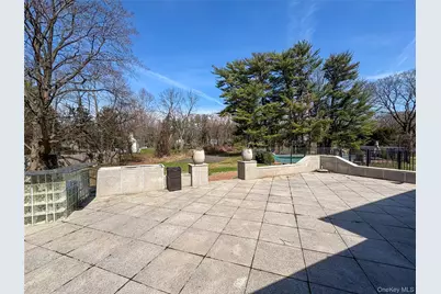 [Address not provided], Brookville, NY 11545 - Photo 11