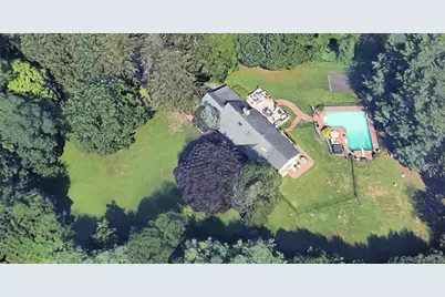 [Address not provided], Brookville, NY 11545 - Photo 5