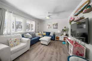 14 Pheasant Ln, East Setauket, NY 11733 - Photo 5