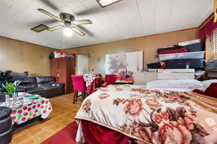 77-14 Cypress Hills St, Glendale, NY 11385 - Photo 31