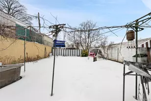 77-14 Cypress Hills St, Glendale, NY 11385 - Photo 3