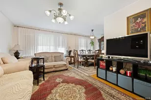 77-14 Cypress Hills St, Glendale, NY 11385 - Photo 13