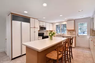 21 Edgewood Ln, Bronxville, NY 10708 - Photo 5