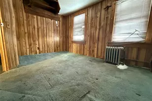 5 Bayview Ave, Howard Beach, NY 11414 - Photo 9