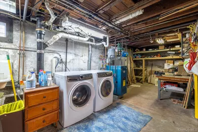 1065 Russell Street, Franklin Square, NY 11010 - Photo 19