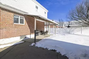 1065 Russell St, Franklin Square, NY 11010 - Photo 21