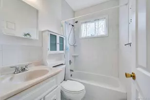 40 Sequoia Way, Holbrook, NY 11741 - Photo 31