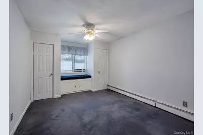 40 Sequoia Way, Holbrook, NY 11741 - Photo 19