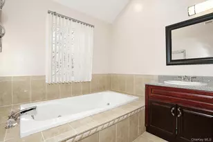 3 Polo Ct, Suffern, NY 10901 - Photo 29