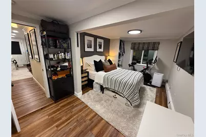 547 Middle Street, North Babylon, NY 11703 - Photo 13