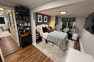 547 Middle St, North Babylon, NY 11703 - Photo 13