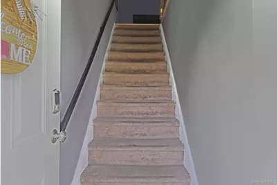 6 Bailey #6, Middle Island, NY 11953 - Photo 3