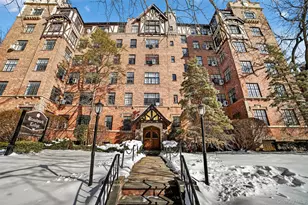 292 Main St, White Plains, NY 10601 - Photo 3