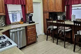 47-34 206th St, Bayside, NY 11361 - Photo 3