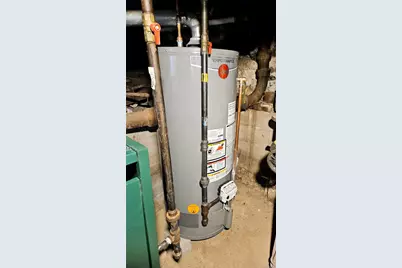 4734 206th Street, Bayside, NY 11361 - Photo 11