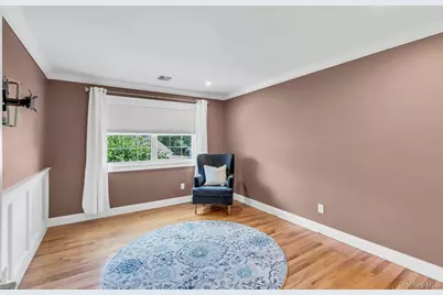 10 Shady View Crossing, Manorville, NY 11949 - Photo 17