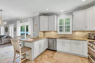 10 Shady View Crossing, Manorville, NY 11949 - Photo 11
