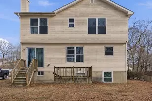 134 W Yaphank Rd, Coram, NY 11727 - Photo 19