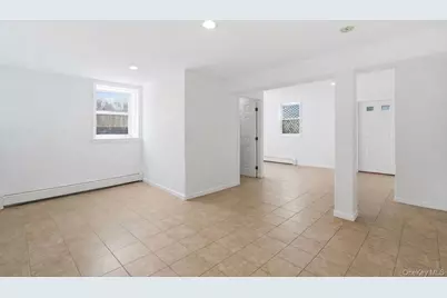 134 W Yaphank Road, Coram, NY 11727 - Photo 15