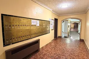 61-41 Saunders St, Rego Park, NY 11374 - Photo 31