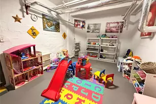 61-41 Saunders St, Rego Park, NY 11374 - Photo 41