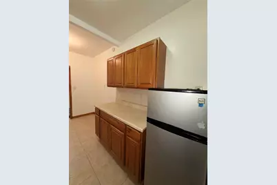 61-41 Saunders St #B27, Rego Park, NY 11374 - Photo 11