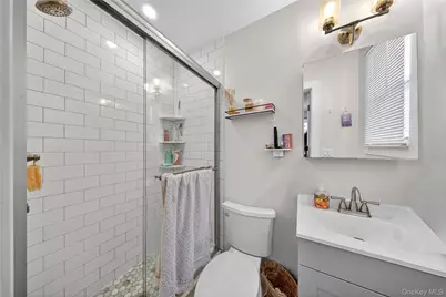 1718 E Main Street, Mohegan Lake, NY 10547 - Photo 23