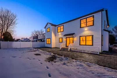 3860 Hudson Avenue, Seaford, NY 11783 - Photo 45