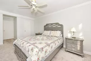 4 Birchwood Ct, Mineola, NY 11501 - Photo 9