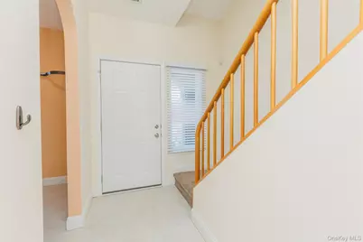 728 Birchwood Park Drive, Middle Island, NY 11953 - Photo 7