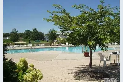 728 Birchwood Park Drive, Middle Island, NY 11953 - Photo 29