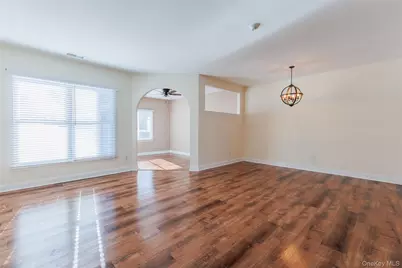 728 Birchwood Park Drive, Middle Island, NY 11953 - Photo 9