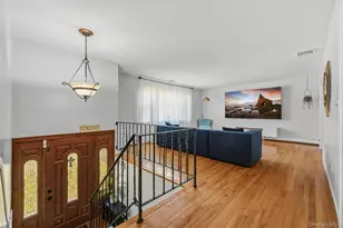 121 Village Common, Fishkill, NY 12524 - Photo 5