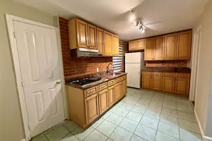 57-41 58th St, Maspeth, NY 11378 - Photo 5