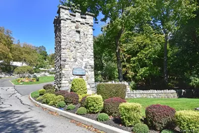 352 Carroll Close, Tarrytown, NY 10591 - Photo 15