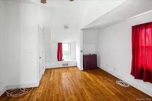 38 Johnson Pl, Woodmere, NY 11598 - Photo 27