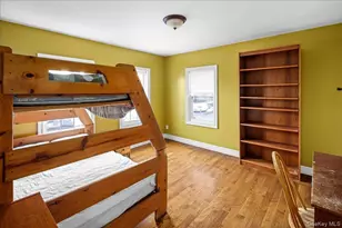 38 Johnson Pl, Woodmere, NY 11598 - Photo 19