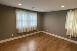 209 S 11th St, Lindenhurst, NY 11757 - Photo 7