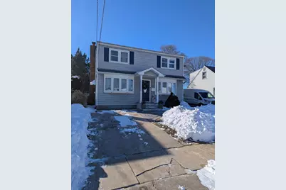 209 S 11th Street, Lindenhurst, NY 11757 - Photo 15