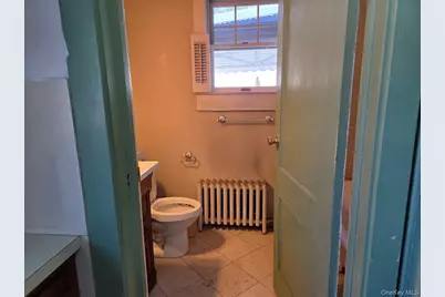 5 Milton Street, Hicksville, NY 11801 - Photo 11