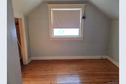 5 Milton Street, Hicksville, NY 11801 - Photo 13