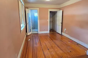 5 Milton St, Hicksville, NY 11801 - Photo 9