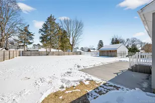 1667 Manatuck, Bay Shore, NY 11706 - Photo 29