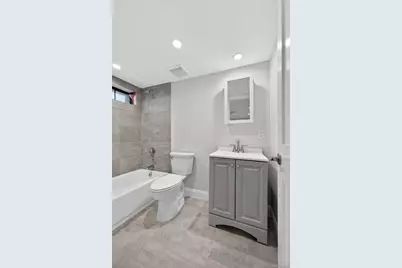 1667 Manatuck, Bay Shore, NY 11706 - Photo 27