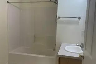 696 South St, Highland, NY 12528 - Photo 5