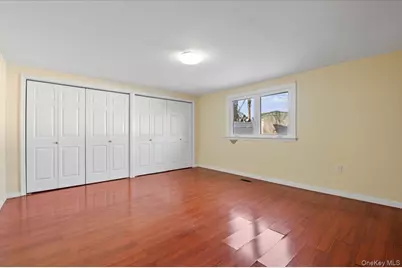 780 Regent Drive, Westbury, NY 11590 - Photo 27
